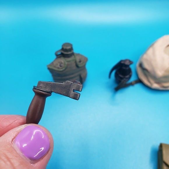 Lot of GI Joe Army Doll Accessories Weapons Helmet Canteen Battle Gear - Picture 12 of 12